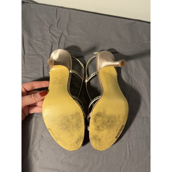 Women's 9 Unlisted Kenneth Cole taupe sequined Open Toe Sandal Stilleto Heels - Picture 7 of 9